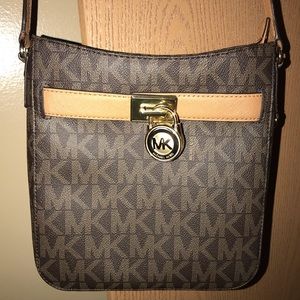Michael Kors Hamilton Crossbody